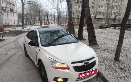 Chevrolet Cruze II, 2012 год, 850 000 рублей, 10 фотография