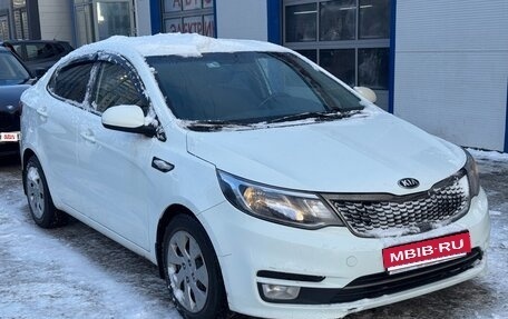 KIA Rio III рестайлинг, 2016 год, 949 000 рублей, 1 фотография