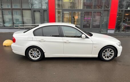 BMW 3 серия, 2009 год, 800 000 рублей, 4 фотография