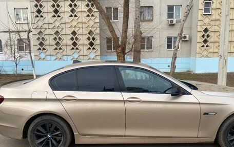 BMW 5 серия, 2010 год, 1 800 000 рублей, 3 фотография