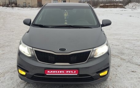 KIA Rio III рестайлинг, 2015 год, 850 000 рублей, 15 фотография