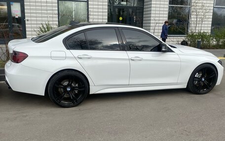 BMW 3 серия, 2012 год, 1 950 000 рублей, 3 фотография