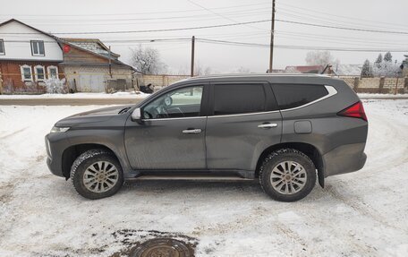 Mitsubishi Pajero Sport III рестайлинг, 2022 год, 4 330 000 рублей, 5 фотография