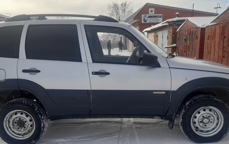 Chevrolet Niva I рестайлинг, 2013 год, 456 000 рублей, 4 фотография