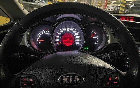 KIA cee'd III, 2013 год, 1 000 000 рублей, 21 фотография