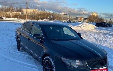 Skoda Superb III рестайлинг, 2010 год, 870 000 рублей, 3 фотография