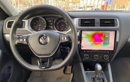 Volkswagen Jetta VI, 2018 год, 1 990 000 рублей, 8 фотография