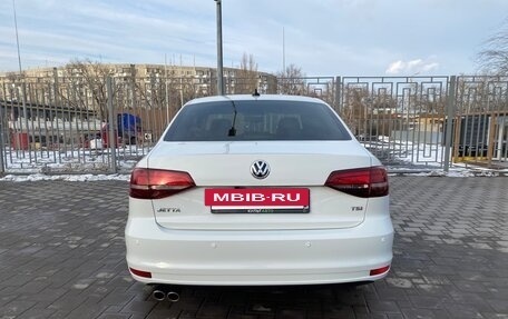 Volkswagen Jetta VI, 2018 год, 1 990 000 рублей, 5 фотография