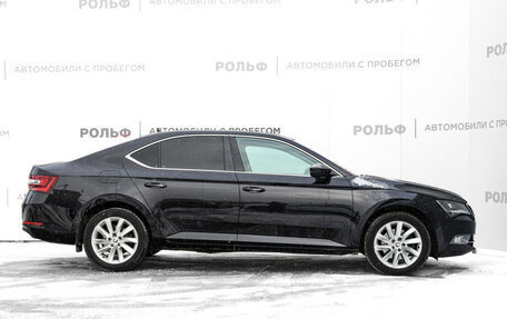 Skoda Superb III рестайлинг, 2017 год, 2 019 000 рублей, 4 фотография