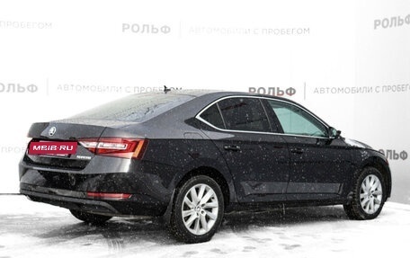 Skoda Superb III рестайлинг, 2017 год, 2 019 000 рублей, 5 фотография