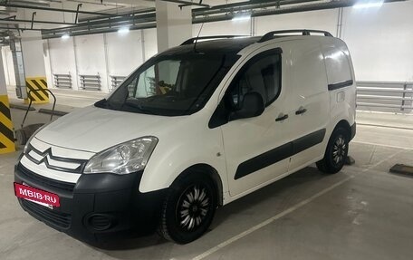 Citroen Berlingo II рестайлинг, 2011 год, 930 000 рублей, 3 фотография