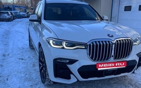 BMW X7, 2019 год, 9 000 000 рублей, 3 фотография