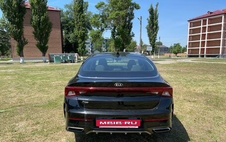 KIA K5, 2021 год, 2 600 000 рублей, 11 фотография