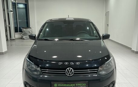 Volkswagen Polo VI (EU Market), 2011 год, 640 000 рублей, 2 фотография