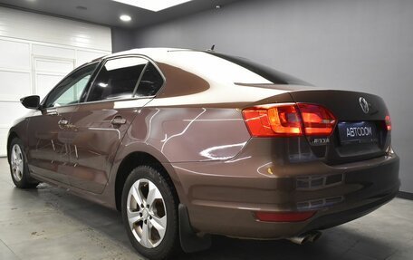 Volkswagen Jetta VI, 2014 год, 949 000 рублей, 6 фотография