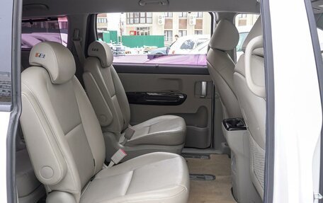 KIA Carnival III, 2019 год, 3 290 000 рублей, 7 фотография