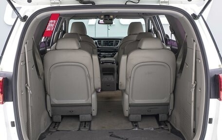 KIA Carnival III, 2019 год, 3 290 000 рублей, 23 фотография