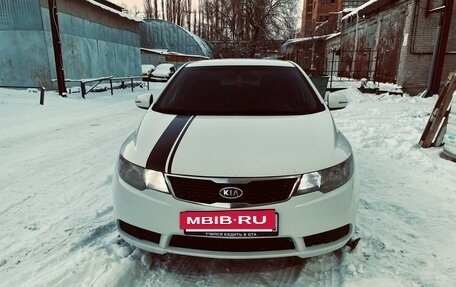 KIA Cerato III, 2010 год, 1 000 000 рублей, 2 фотография