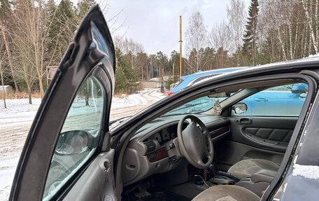 Dodge Stratus II, 2001 год, 200 000 рублей, 13 фотография