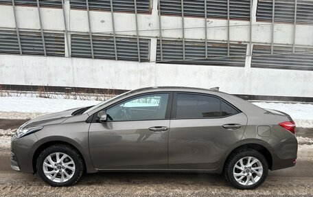 Toyota Corolla, 2018 год, 1 899 000 рублей, 8 фотография