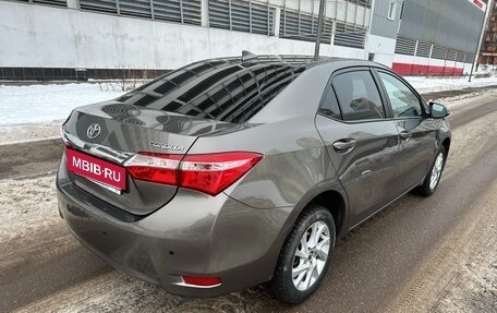 Toyota Corolla, 2018 год, 1 899 000 рублей, 6 фотография