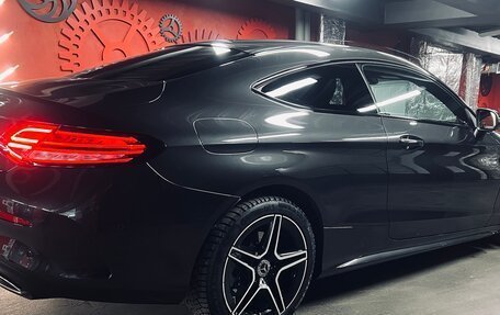 Mercedes-Benz C-Класс, 2019 год, 4 050 000 рублей, 7 фотография