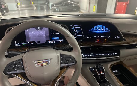 Cadillac Escalade V, 2021 год, 12 000 000 рублей, 4 фотография