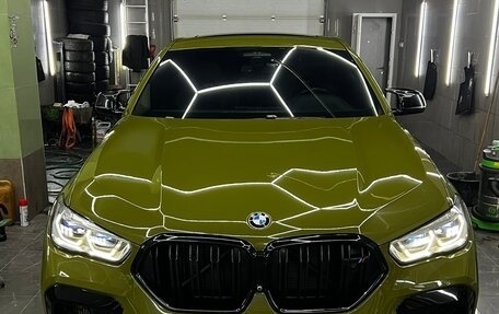 BMW X6 M, 2020 год, 3 500 000 рублей, 1 фотография