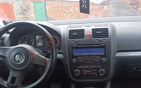 Volkswagen Jetta VI, 2010 год, 720 000 рублей, 22 фотография