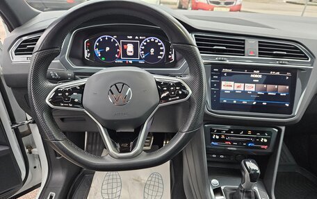 Volkswagen Tiguan II, 2021 год, 4 800 000 рублей, 11 фотография