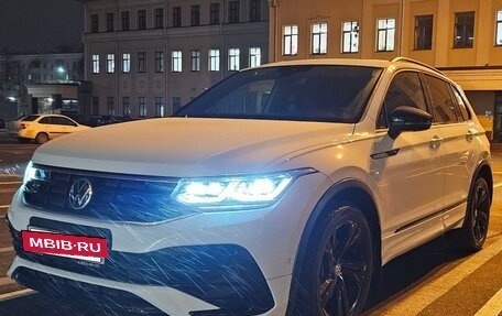 Volkswagen Tiguan II, 2021 год, 4 800 000 рублей, 29 фотография