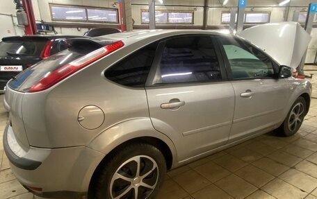 Ford Focus II рестайлинг, 2005 год, 450 000 рублей, 4 фотография