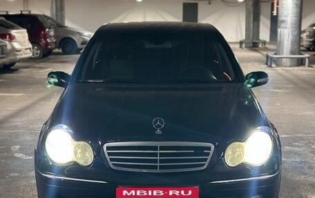 Mercedes-Benz C-Класс, 2005 год, 570 000 рублей, 13 фотография