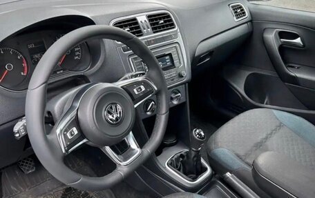 Volkswagen Polo VI (EU Market), 2019 год, 975 000 рублей, 5 фотография