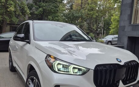 BMW X1, 2023 год, 5 500 000 рублей, 4 фотография