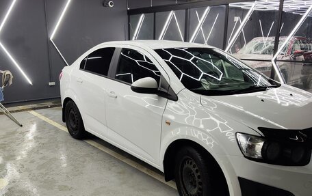 Chevrolet Aveo III, 2015 год, 750 000 рублей, 3 фотография