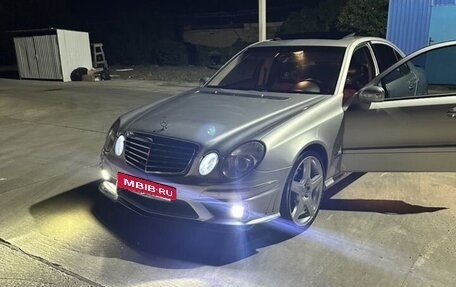 Mercedes-Benz E-Класс, 2004 год, 1 050 000 рублей, 4 фотография