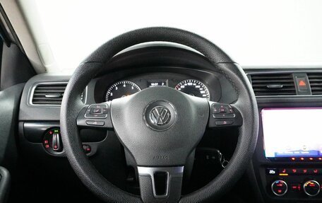 Volkswagen Jetta VI, 2013 год, 975 000 рублей, 19 фотография