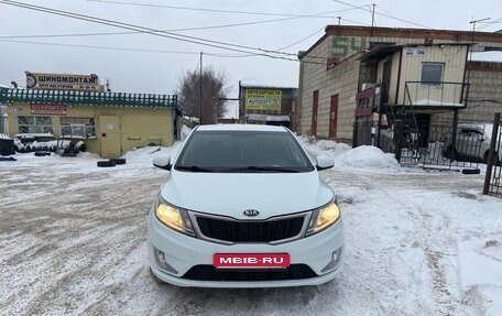 KIA Rio III рестайлинг, 2013 год, 880 000 рублей, 1 фотография