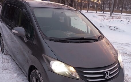 Honda Freed I, 2009 год, 970 000 рублей, 16 фотография