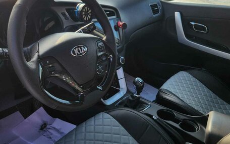 KIA cee'd III, 2015 год, 910 000 рублей, 12 фотография