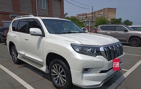 Toyota Land Cruiser Prado 150 рестайлинг 2, 2018 год, 5 000 000 рублей, 16 фотография