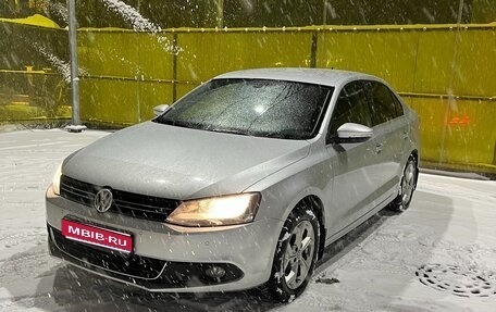 Volkswagen Jetta VI, 2012 год, 1 600 000 рублей, 1 фотография