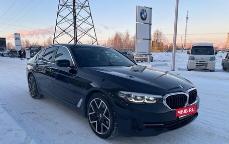 BMW 5 серия, 2021 год, 6 000 000 рублей, 2 фотография