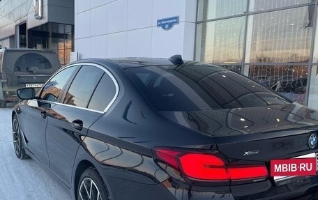 BMW 5 серия, 2021 год, 6 000 000 рублей, 4 фотография