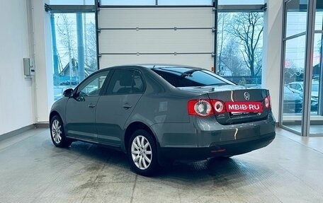 Volkswagen Jetta VI, 2010 год, 545 000 рублей, 6 фотография