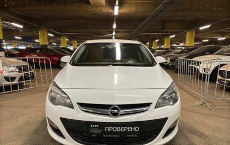 Opel Astra J, 2013 год, 835 000 рублей, 2 фотография