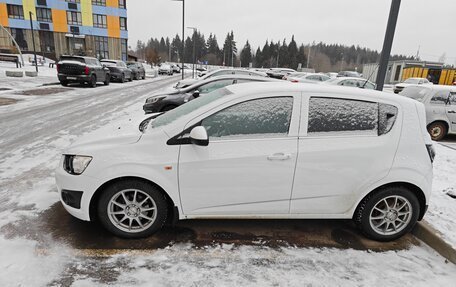 Chevrolet Aveo III, 2013 год, 800 000 рублей, 2 фотография