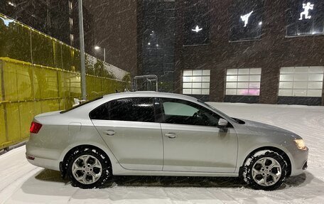 Volkswagen Jetta VI, 2012 год, 1 600 000 рублей, 4 фотография