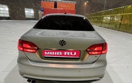 Volkswagen Jetta VI, 2012 год, 1 600 000 рублей, 6 фотография